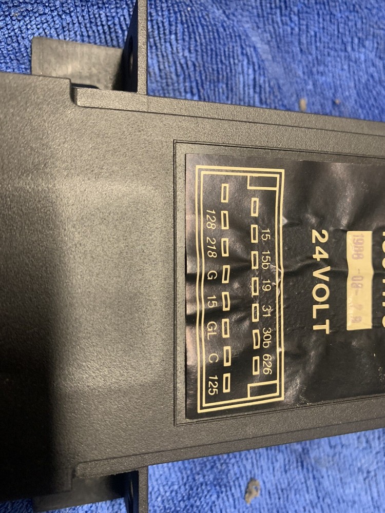 Volvo 1594175 Control Unit/Timer Unit