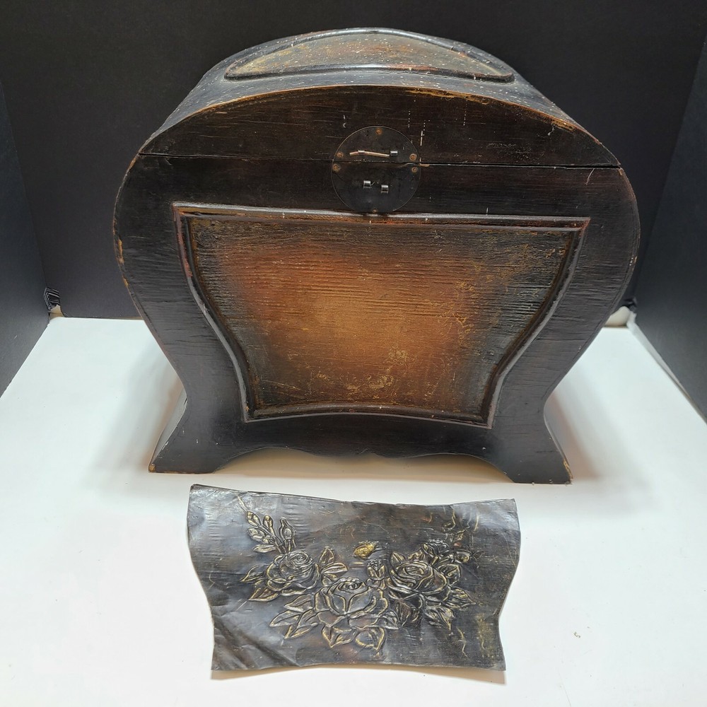 Antique Tabe Top Chest Copper Inlay