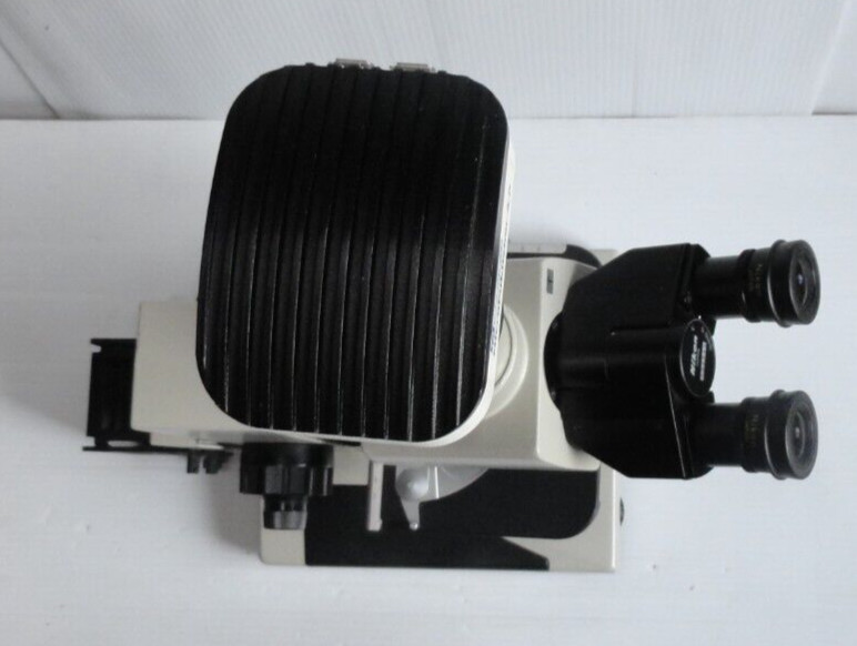 Nikon Optiphot Microscope