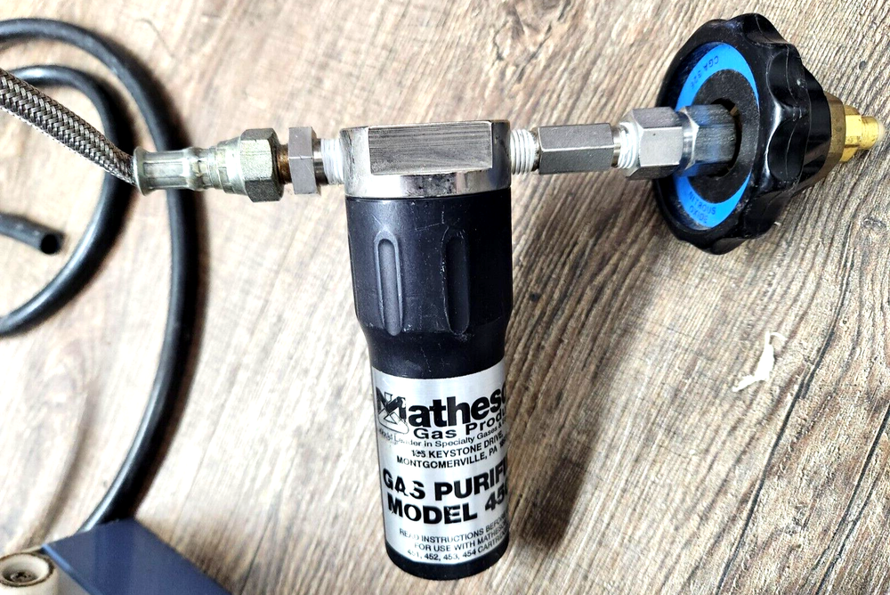 Spembly D.O.R.C Cryo System Console W/ Footswitch, Gas Purifier & Hose ()