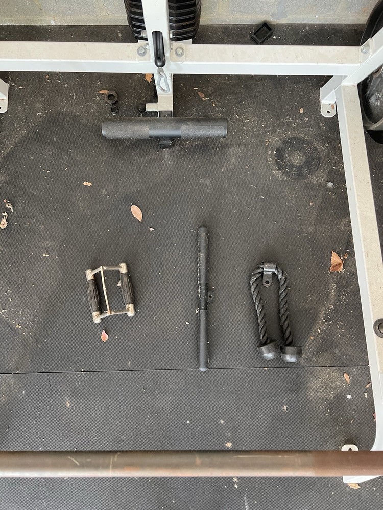 Parabody Smith Machine with attached Cable Machine + 4 Cable handle attachments