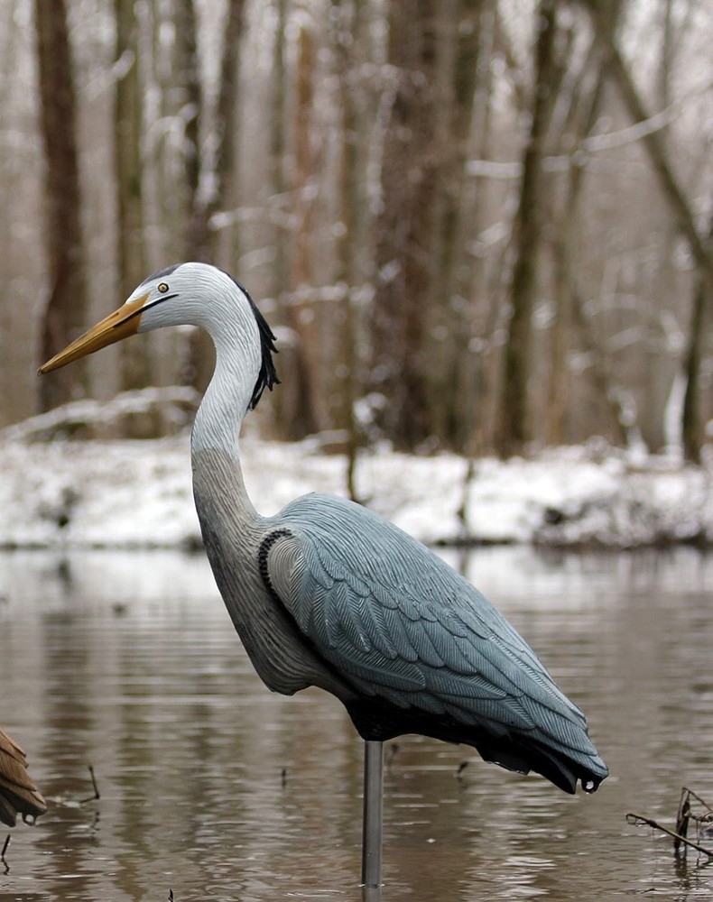 Outdoors Great Blue Heron Decoy, Includes Metal Stake - 1-Pack