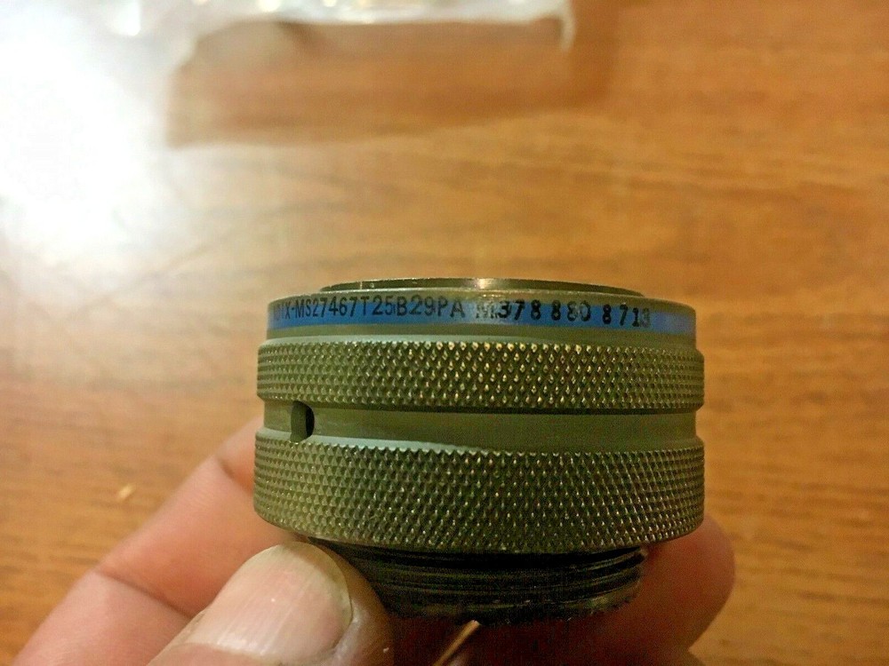 MS27467T25B29PA ELECTRICAL CONNECTOR BENDIX & ITT CANNON DATE CODE 11/89