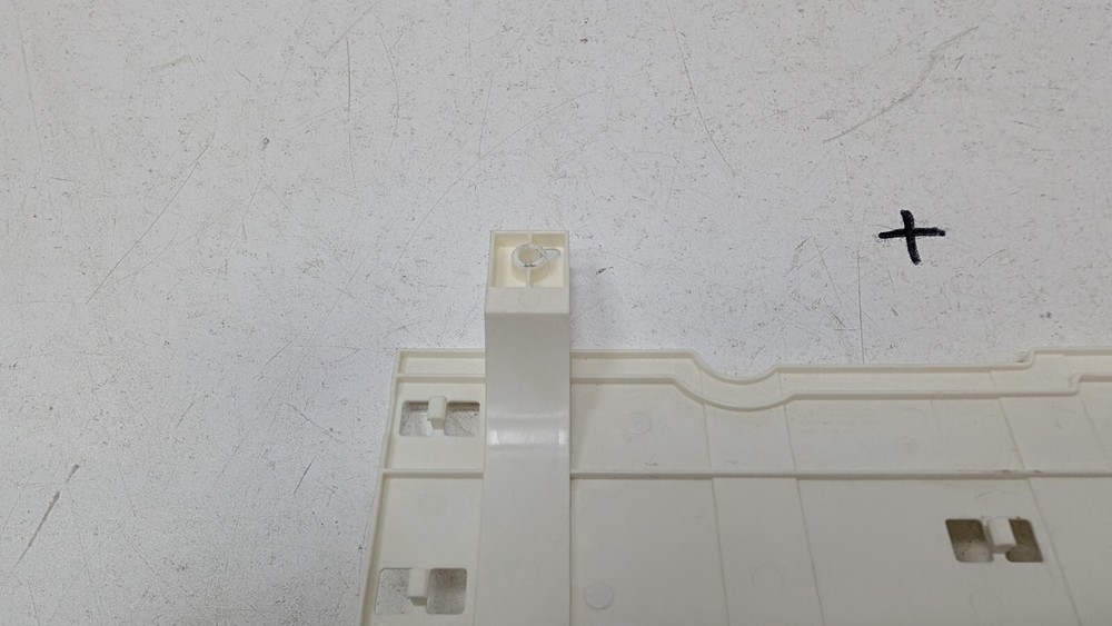 Tesla Model 3/Y High Voltage Battery Voltage Controller Bracket 1101626-00-D OEM