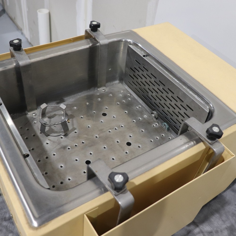 Lab-Line Orbit Shaker Water Bath Model 3540