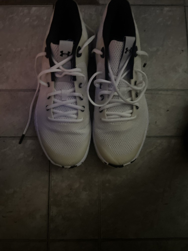 ￼ Body Armor White Size 11 ￼