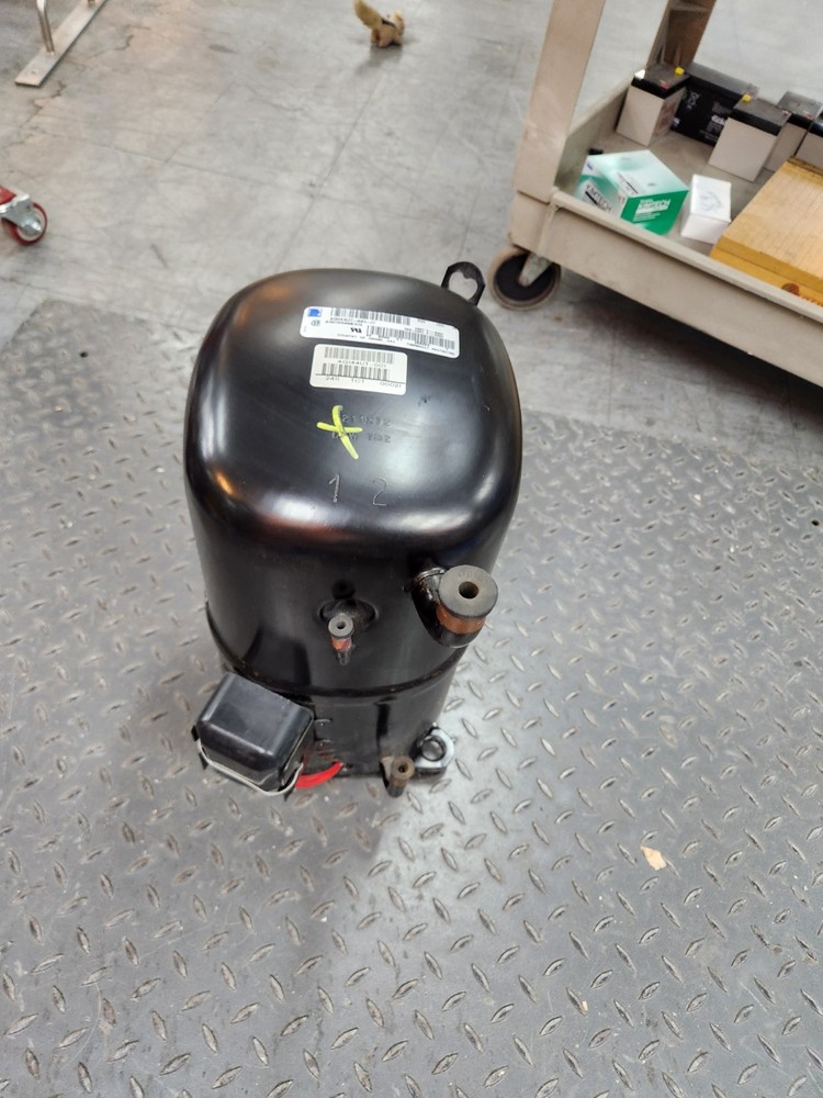 NEW!! TECUMSEH AG144UT-001-J7 COMPRESSOR