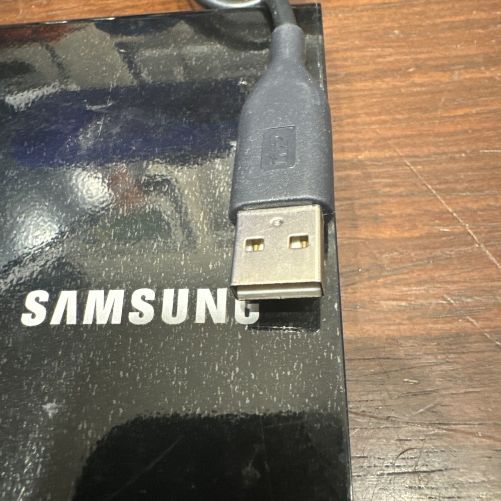 Samsung SE-208 Slim External Portable DVD Writer