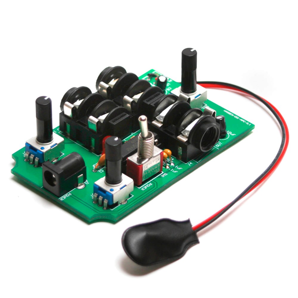 Synthrotek APC Handheld DIY Kit - Atari Punk Console Synthesizer 8bit Chiptune