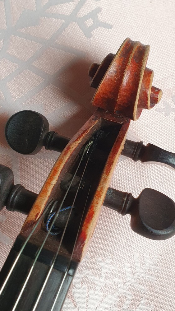 nicely flamed & old 3/4 Violin violon