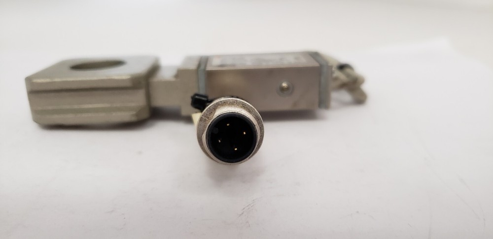 SMC IS10M-40 PRESSURE SENSOR, 0.7MPa MAX. PRESS, 100VAC/DC