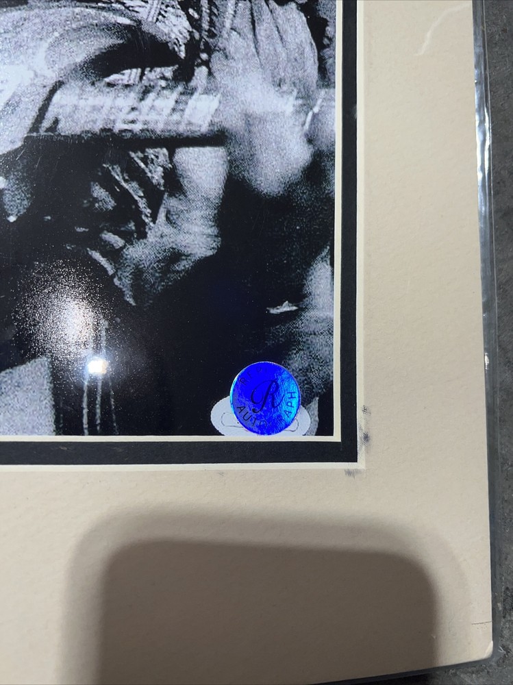 Eric Clapton Repli Autograph Lithograph 14”x11”