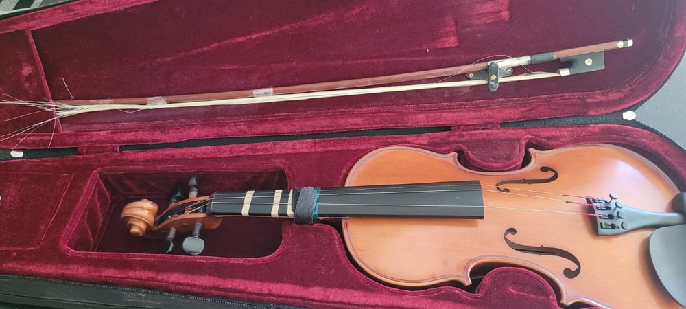 Florea Oradea Violin 3/4  Size