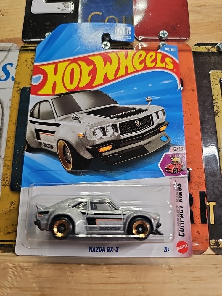 Hot Wheels Mazda RX-3 Silver 106/250