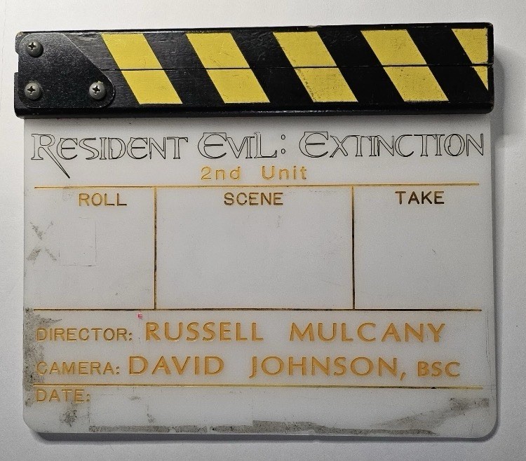 Resident Evil Extinction Clapper Clapperboard Prop Memorabilia Production Used