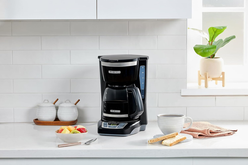 BLACK+DECKER 12-Cup Programmable Coffee Maker with Washable Filter, Black
