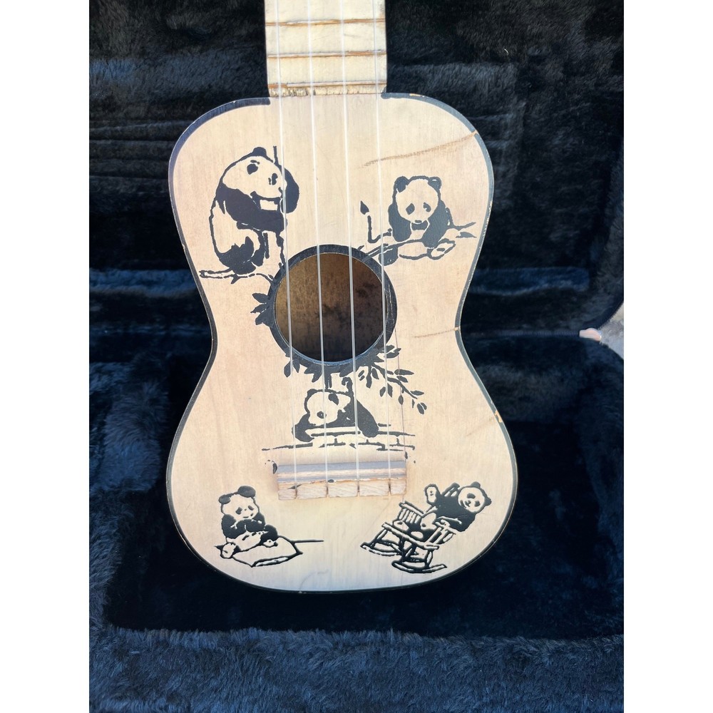 Vintage Regal Panda Soprano Ukulele