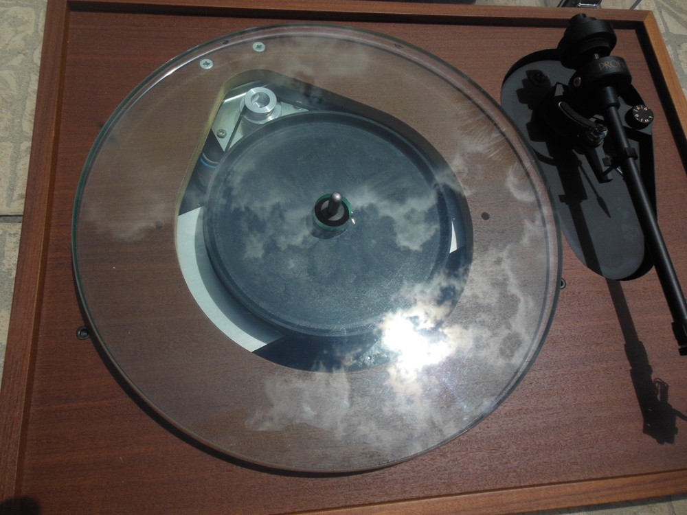 Systemdek IIX Turntable with Profile Arm