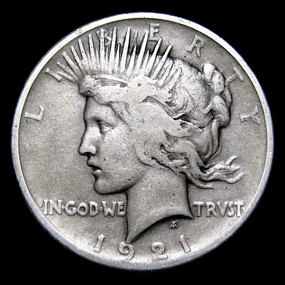 1921 Peace Dollar Silver ---- Nice Coin ---- #667V
