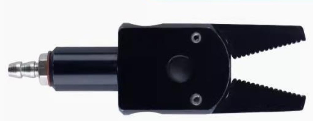 1Pcs Mini-D Pneumatic manipulator mini clamp