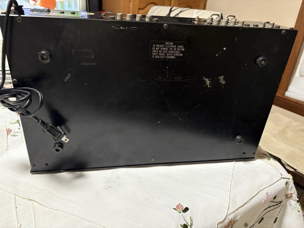 Numark EQ-2700 Stereo Frequency Spectrum Equalizer 10-Band