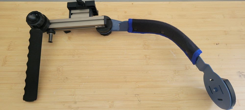 DV Rig Pro (shoulder brace)