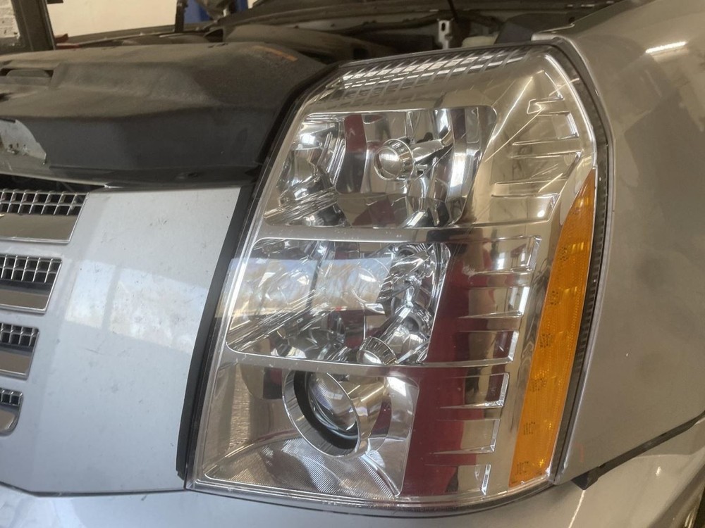 Fuse Box Engine Fits 10-14 ESCALADE 1067648