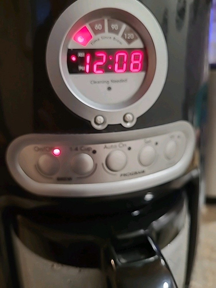 KitchenAid 10-Cup Programmable Coffee Maker KCM511ER-1 Black Working TESTED