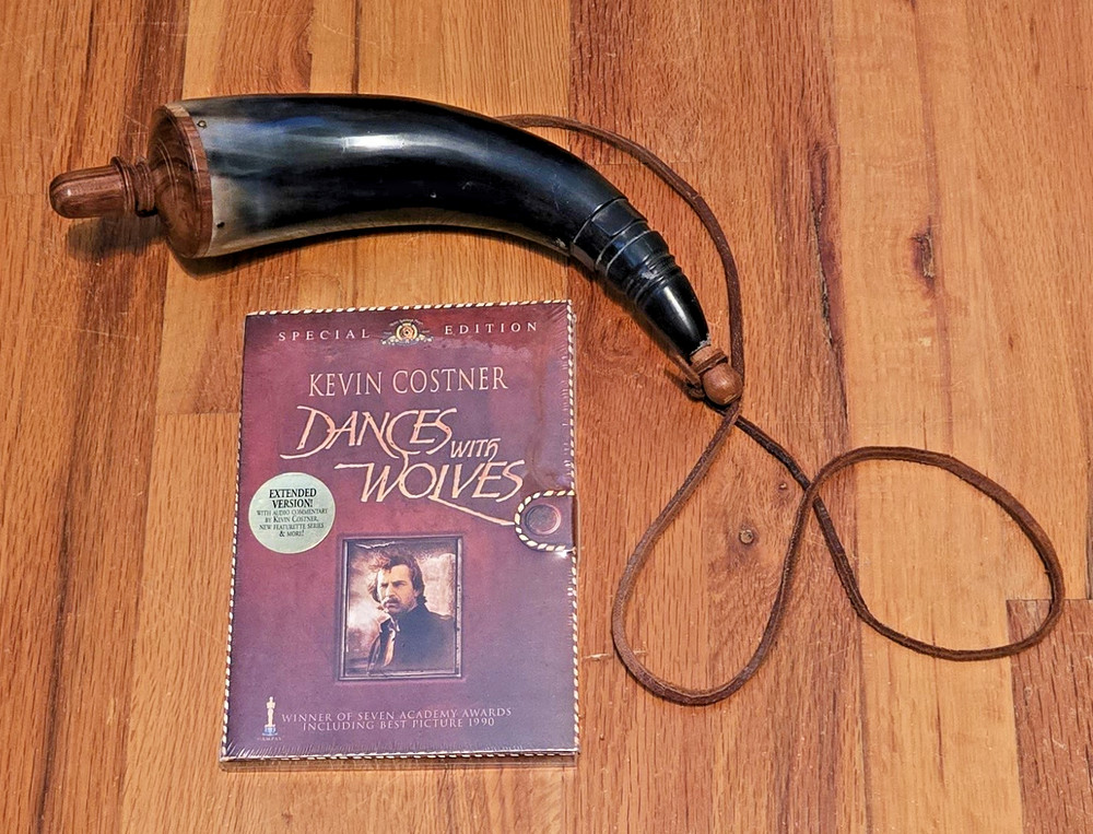 Muzzle Loader Powderhorn & BONUS Dancing with Wolves DVD