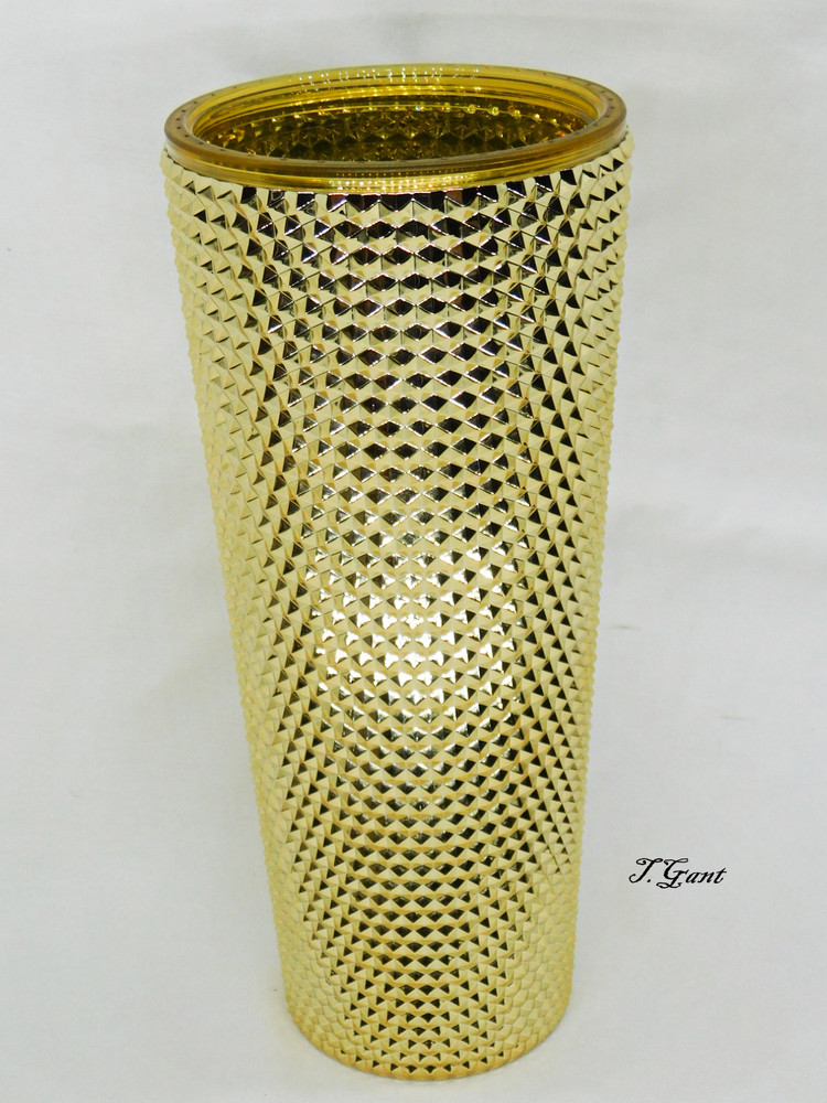 Starbucks 2022 24oz. Gold Studded Diamond Point #57