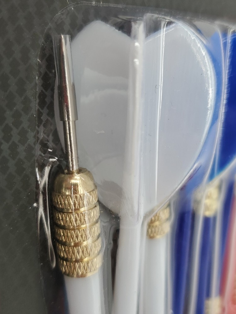 ACCUDART - 12 Steel Tip Darts