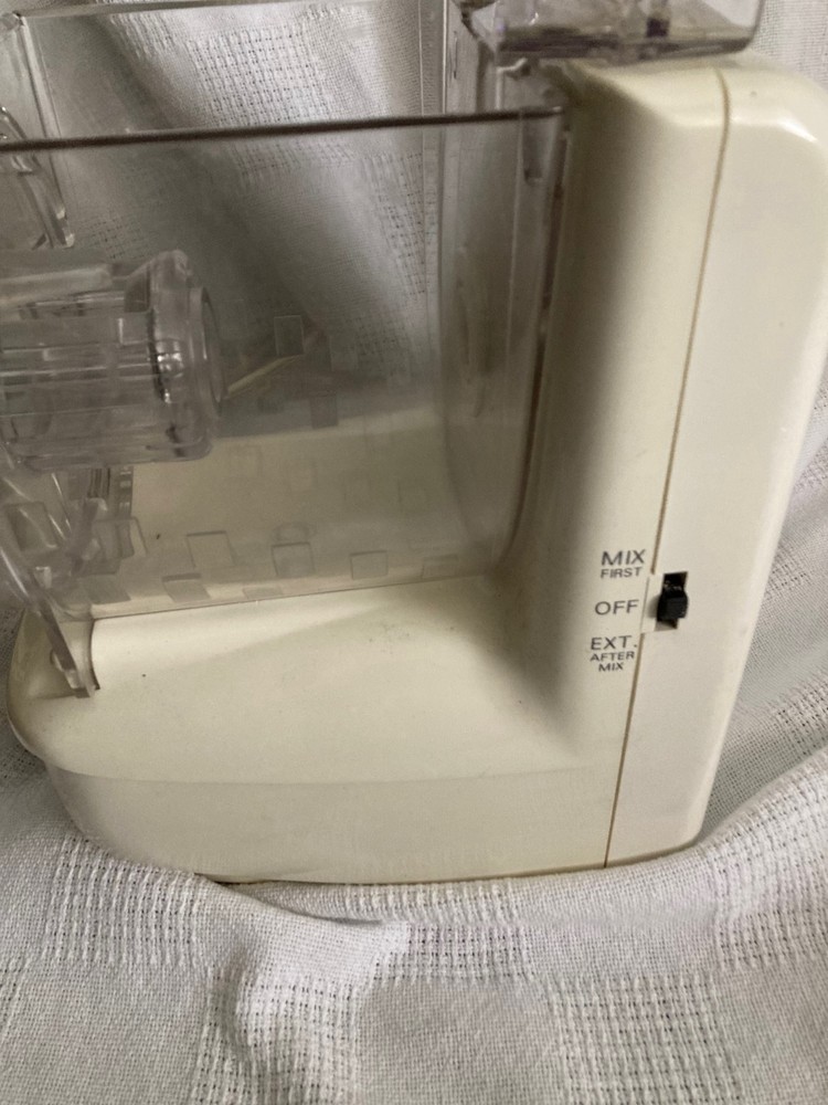 Popeil Automatic Pasta Maker Machine Model P400 + Accessories