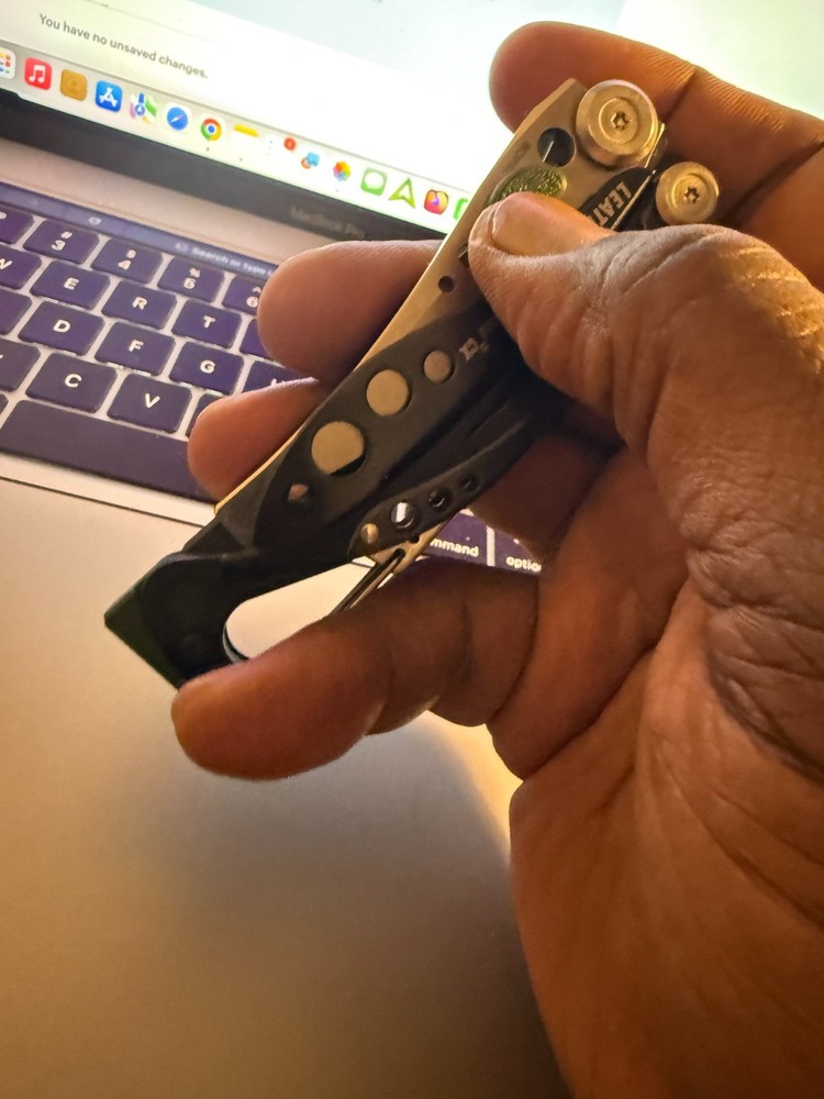 Hammer & Thumb Stud Upgrade for Leatherman Skeletool – EDC Multi-Tool Mod