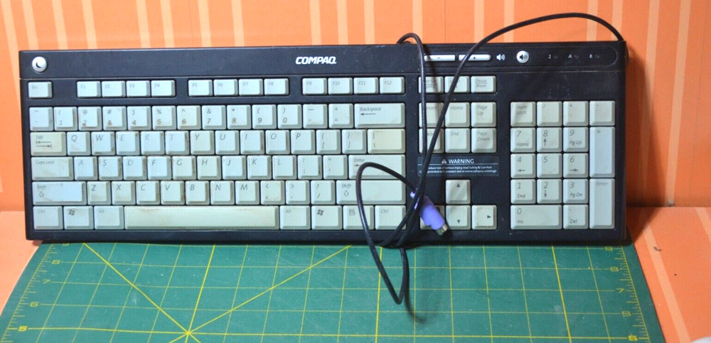 Original Replacement keys, Feet, Cord, for Compaq 5137 PS2