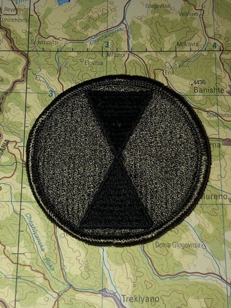 U.S. ARMY / 7TH INFANTRY DIVISION - SUBDUED UNIT PATCH (Sew-On) MERROWED EDGE