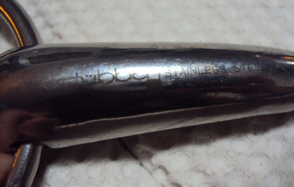 STUBBEN O-Ring Snaffle Bit - Stainless Steel - 5 1/2" - GREAT