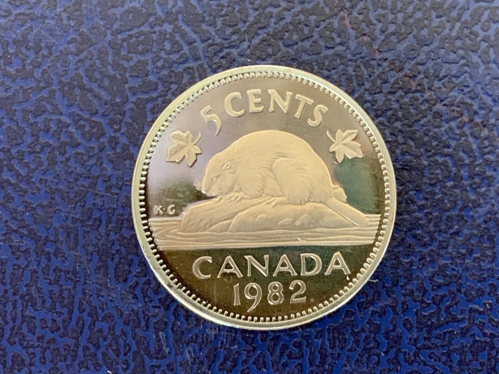 Canada 5 Cent 1982 Proof Coin-(TONED)-Uncirculated