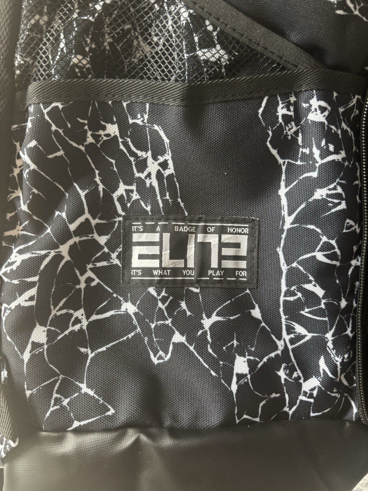 Nike Elite Pro 32L Basketball Backpack - Black/White