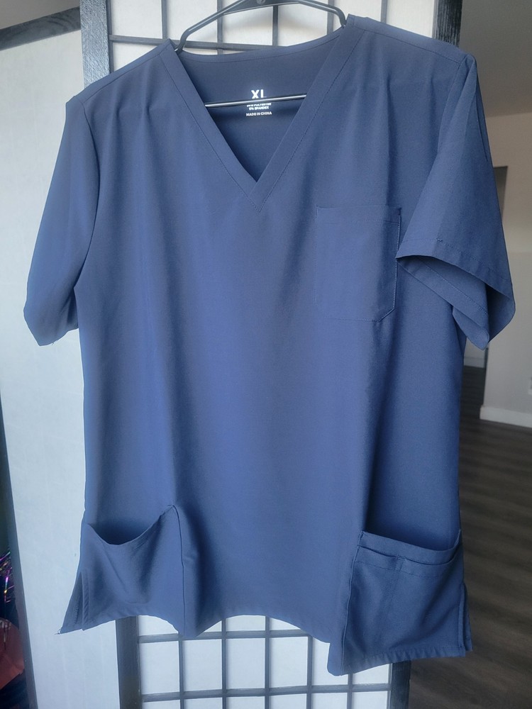 Navy Blue Polyester Scrub Set -- Women's XL