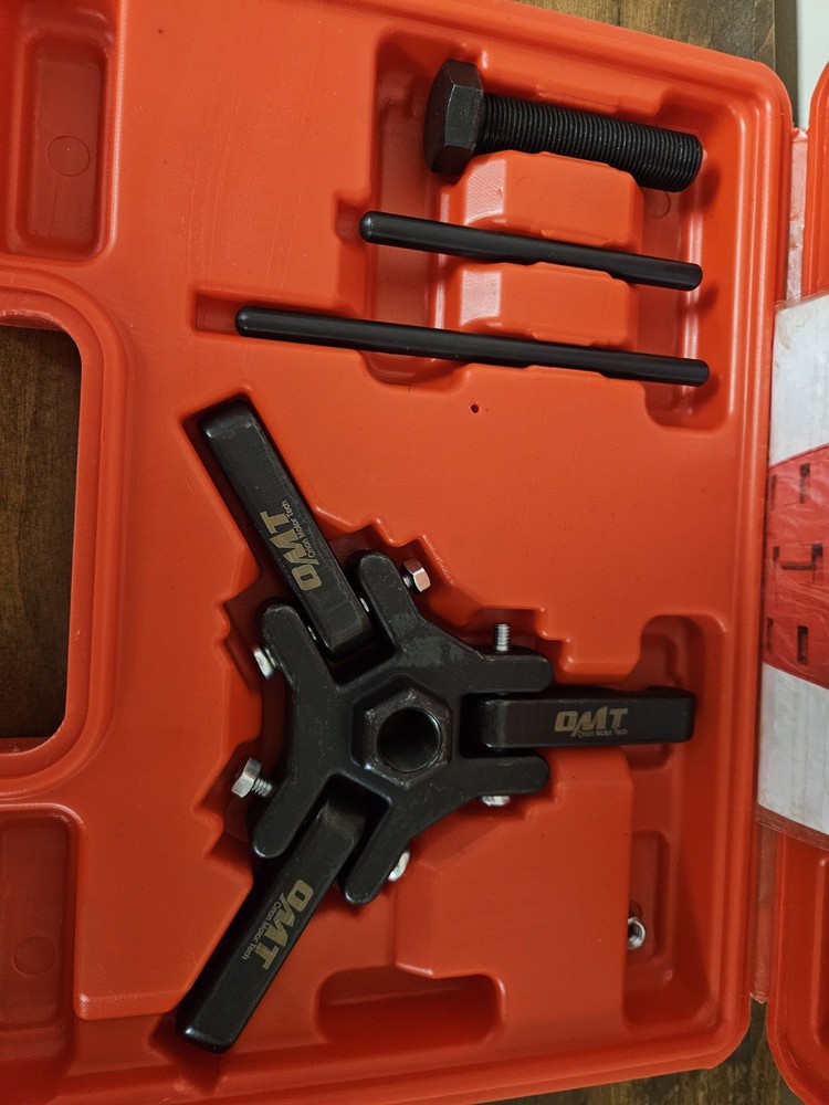 Orion Motor Tech Harmonic Balancer Puller Kit, red