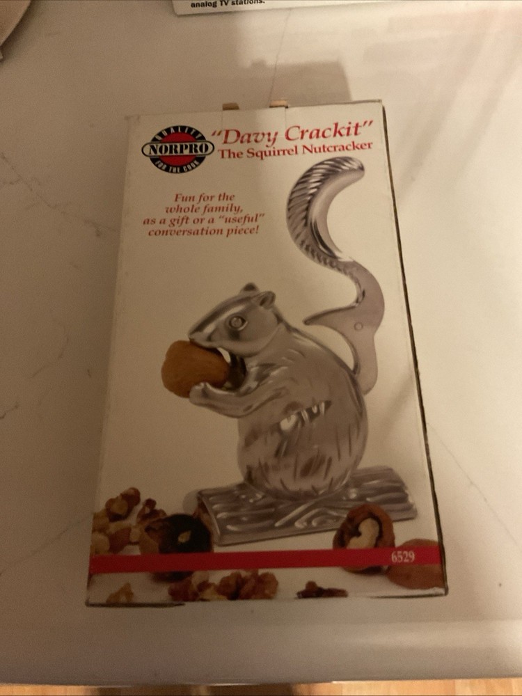 Davy The Squirrel Crackit" nutcracker.