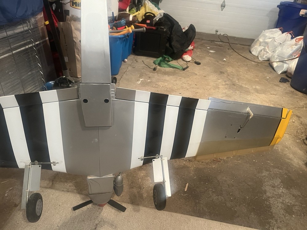 Hanger9 P51 Mustang