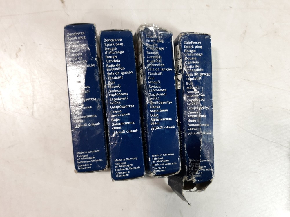 Bosch FR5NP332S Double Platinum Spark Plugs (4-Pack)