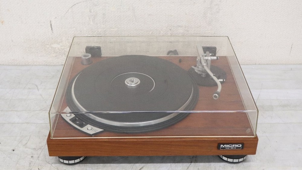 Micro Seiki DD-6 Direct Drive Turntable