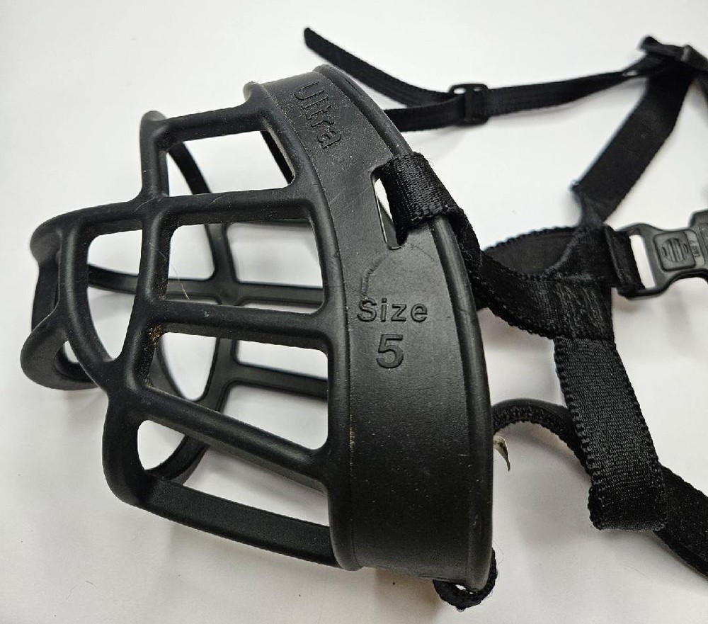 Baskerville Ultra Training Dog Muzzle Size 5 Black Adjustable Straps Large