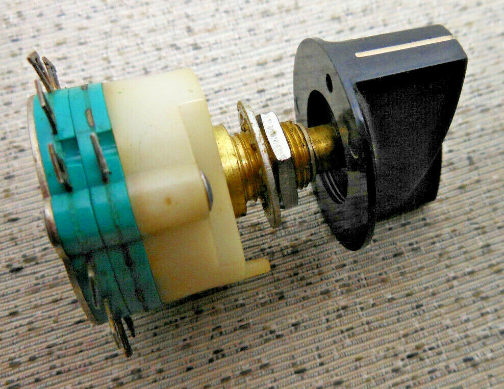 Stackpole Rotary Switch 1 Pole/12 Position w/ Bakelite Pointer Knob Tested /New