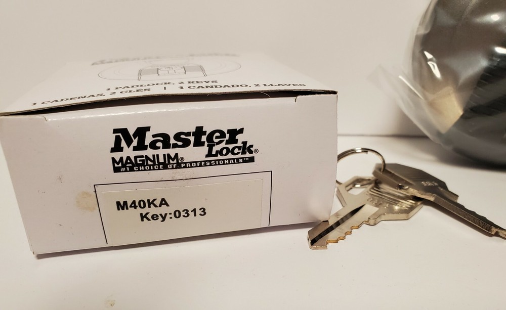 Master Lock M40KA Keyed Padlock Master Magnum