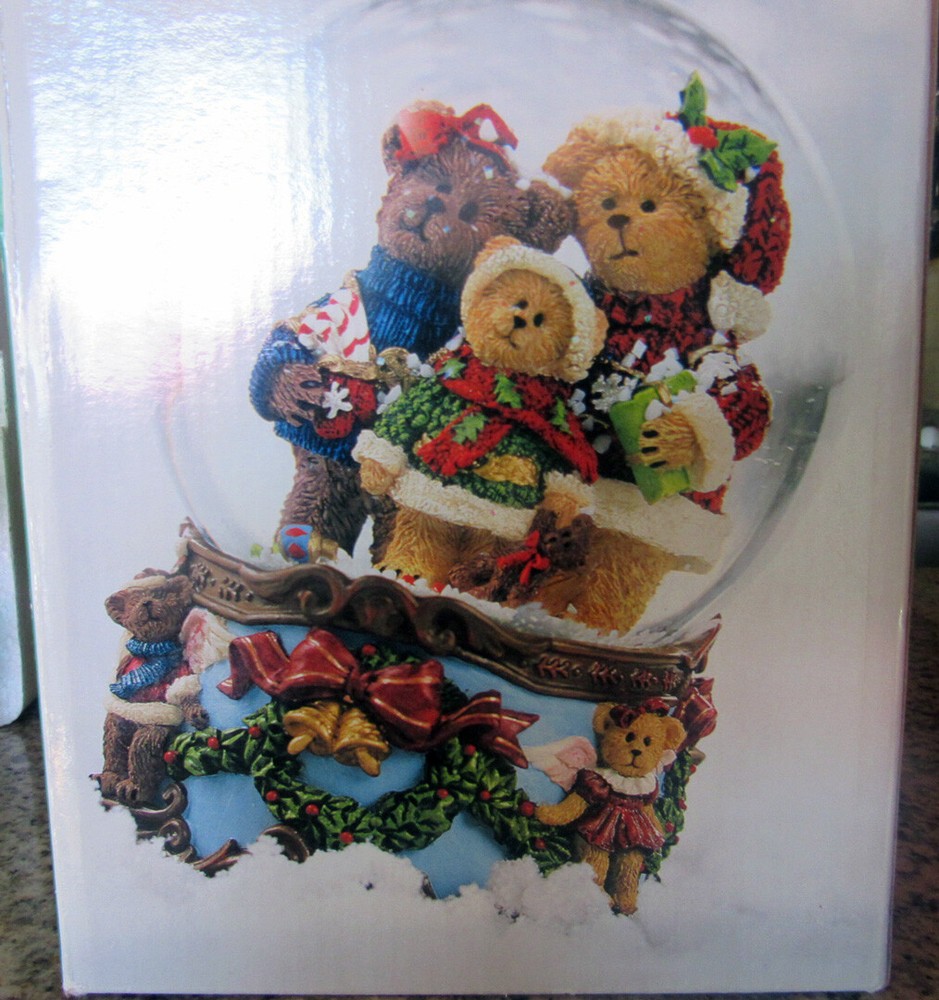 JC Penney Musical Three Bears Snowglobe
