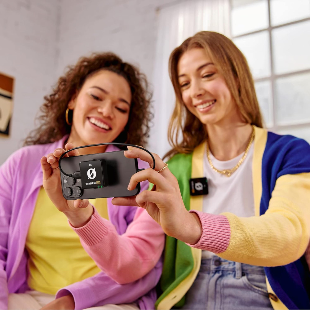 RØDE Wireless ME Ultra-Compact Wireless Microphone System with Built-In Micropho