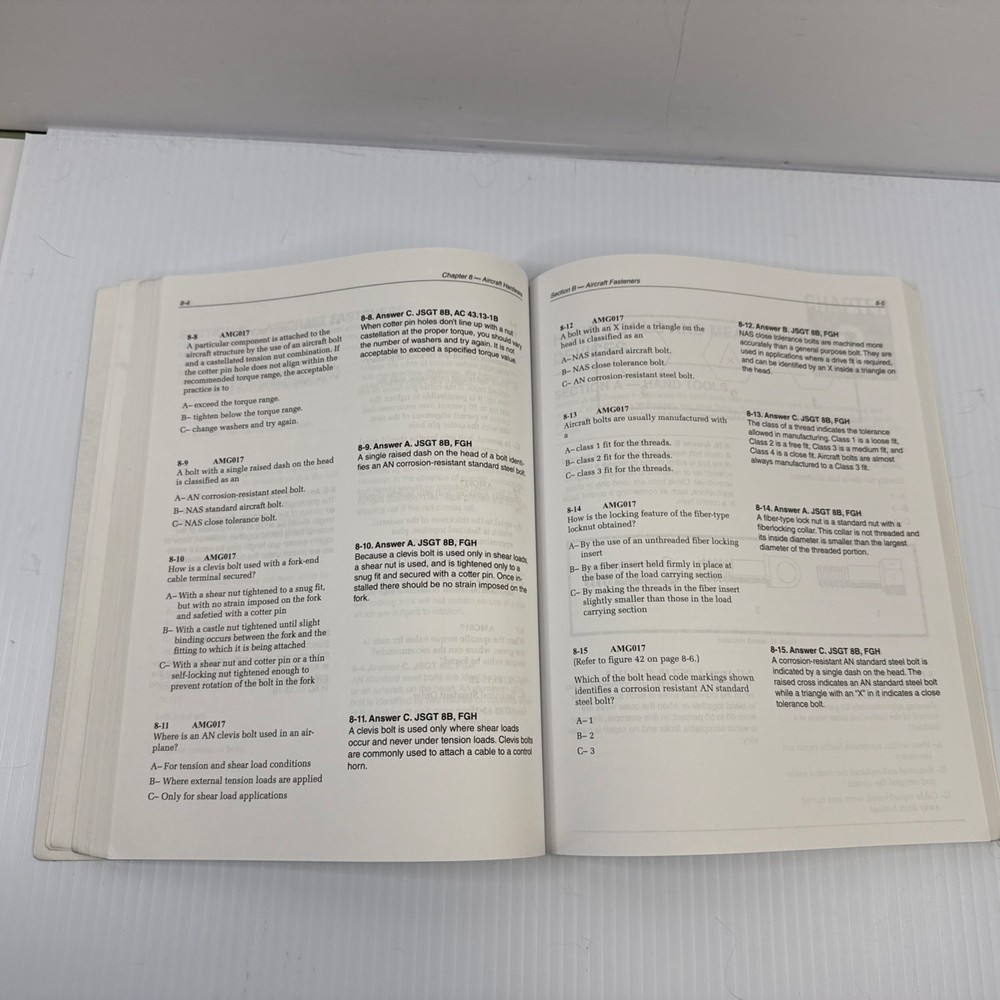 Jeppesen General Test Guide with Oral and Practical Study Guide - 10002000-008